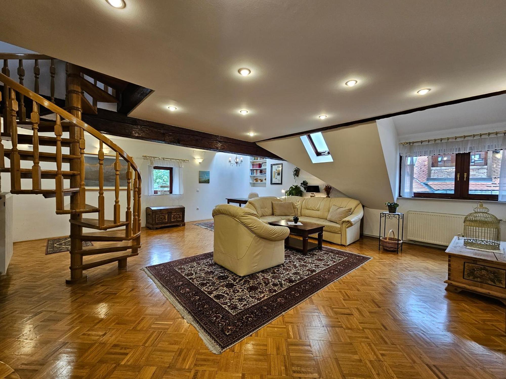 Apartment Nina With Private Terrace Tour As Любляна Экстерьер фото