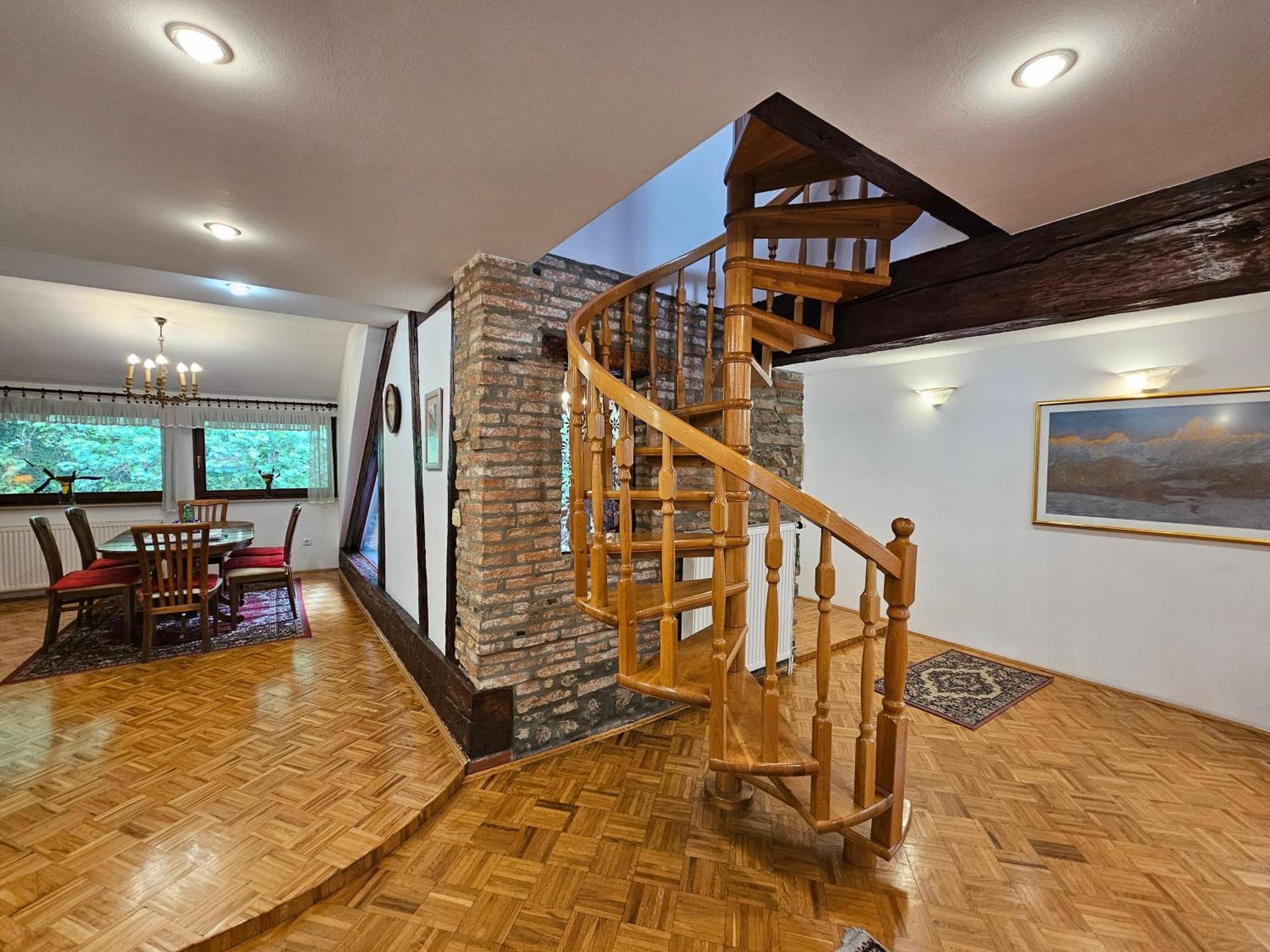 Apartment Nina With Private Terrace Tour As Любляна Экстерьер фото